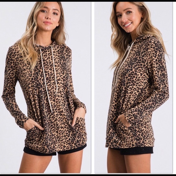 Animal Print Hoodie - Picture 2 of 3